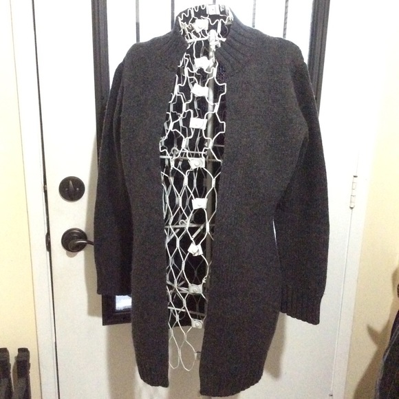 Vintage GAP 100% lambswool cardigan - Picture 2 of 10